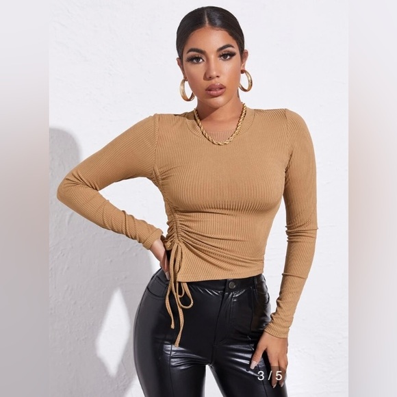 Ruched drawstring long sleeve top - Picture 3 of 3